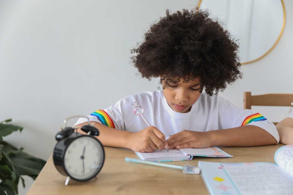 does homework teach students time management